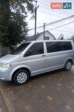 Минивэн Volkswagen Transporter 2006 в Белых Ославах