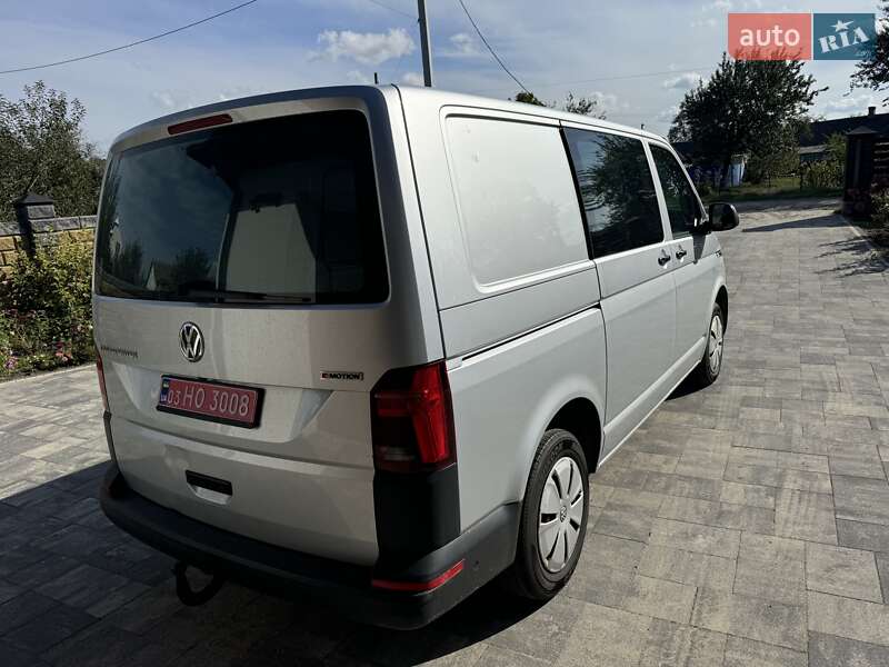 Грузовой фургон Volkswagen Transporter 2022 в Любомле