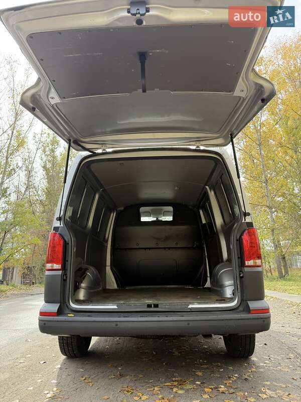 Грузовой фургон Volkswagen Transporter 2021 в Полтаве