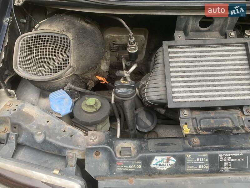 Другие автобусы Volkswagen Transporter 2003 в Тернополе