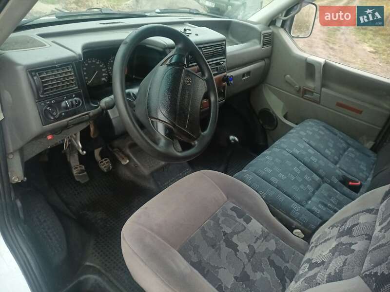 Мінівен Volkswagen Transporter 1997 в Прилуках фото 8 Мінівен Volkswagen Transporter 1997 в Прилуках