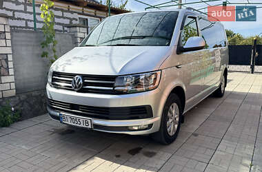 Минивэн Volkswagen Transporter 2017 в 