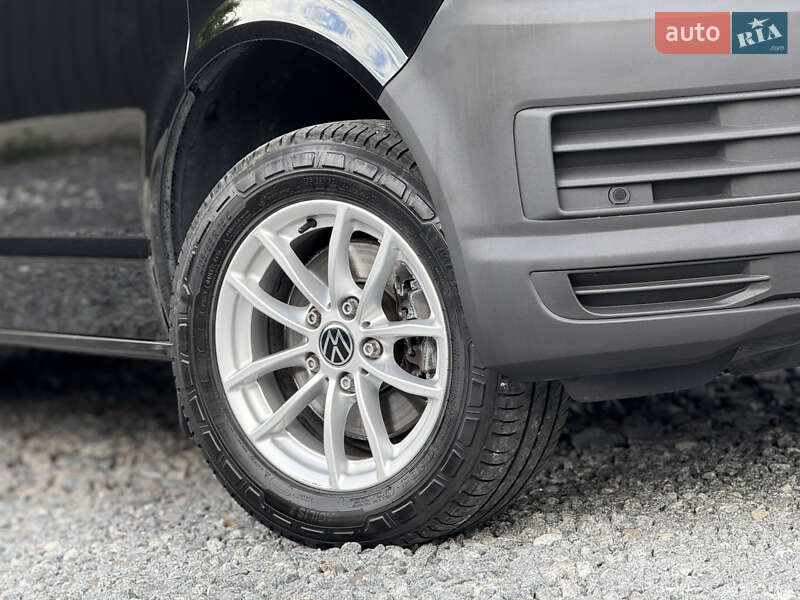 Грузовой фургон Volkswagen Transporter 2019 в Дрогобыче