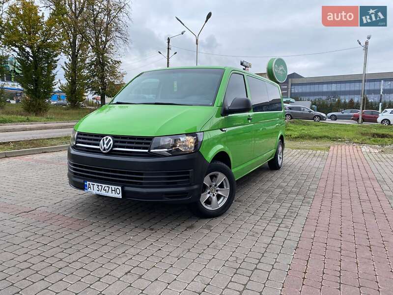 Минивэн Volkswagen Transporter 2015 в Ивано-Франковске