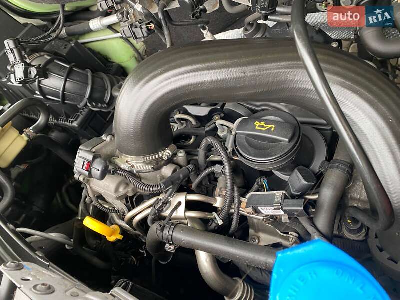 Минивэн Volkswagen Transporter 2015 в Ивано-Франковске