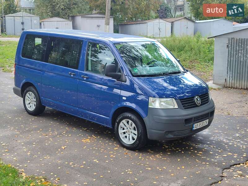 Минивэн Volkswagen Transporter 2006 в Виннице