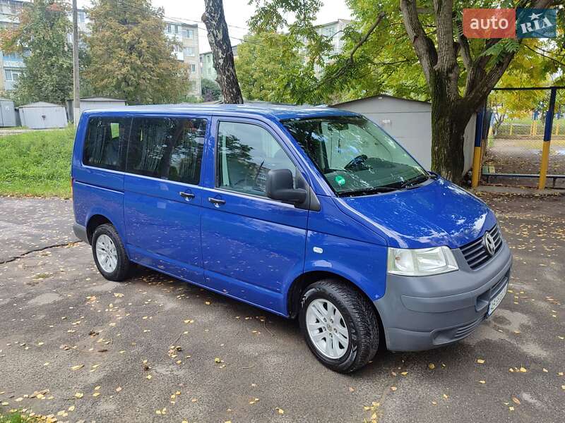 Минивэн Volkswagen Transporter 2006 в Виннице