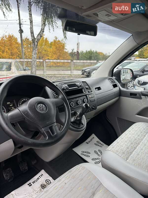 Минивэн Volkswagen Transporter 2011 в Смеле фото 16 Минивэн Volkswagen Transporter 2011 в Смеле