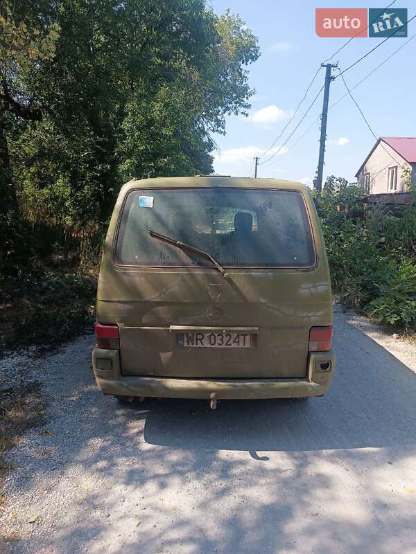 Минивэн Volkswagen Transporter 2001 в Днепре