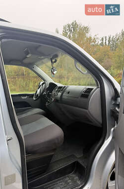 Минивэн Volkswagen Transporter 2006 в 
