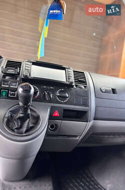 Грузовой фургон Volkswagen Transporter 2008 в 
