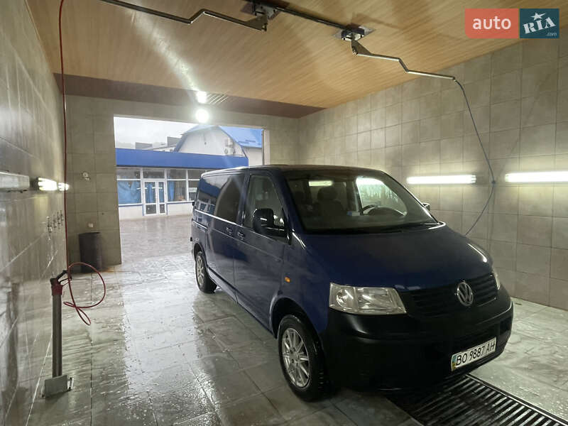 Минивэн Volkswagen Transporter 2005 в Кременце