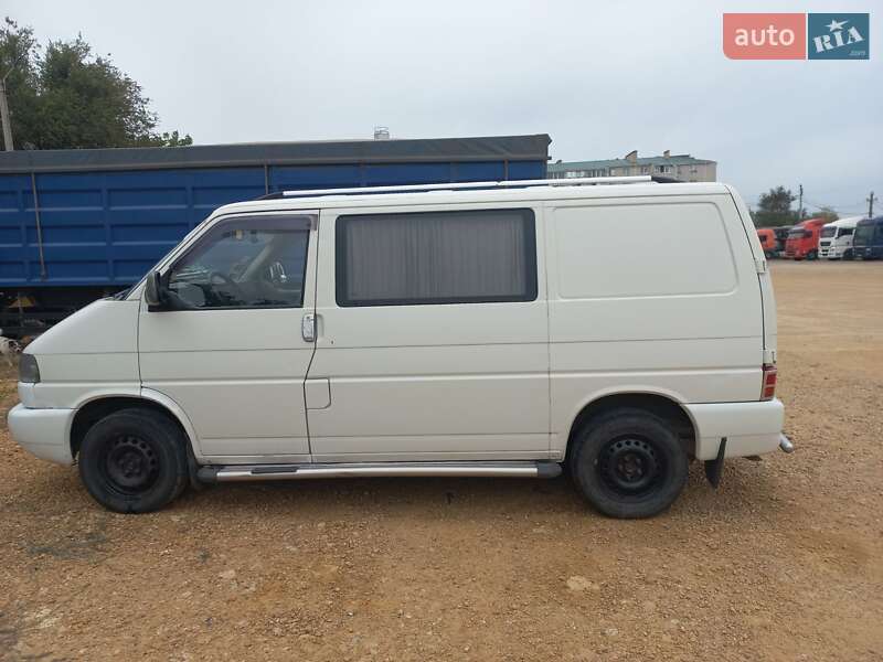 Минивэн Volkswagen Transporter 2003 в Одессе