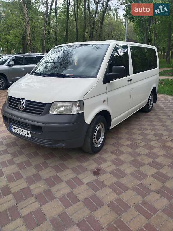 Минивэн Volkswagen Transporter 2008 в Киеве