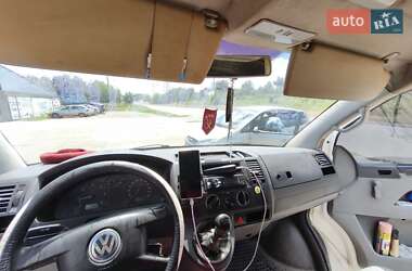 Минивэн Volkswagen Transporter 2004 в 
