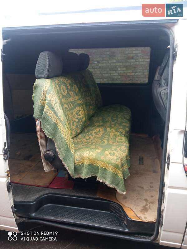 Минивэн Volkswagen Transporter 1998 в Киеве