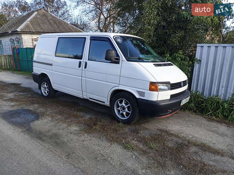 Минивэн Volkswagen Transporter 2002 в Киеве