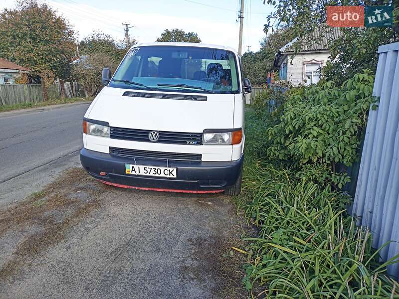 Минивэн Volkswagen Transporter 2002 в Киеве