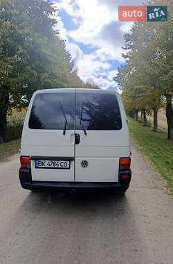 Минивэн Volkswagen Transporter 2002 в 