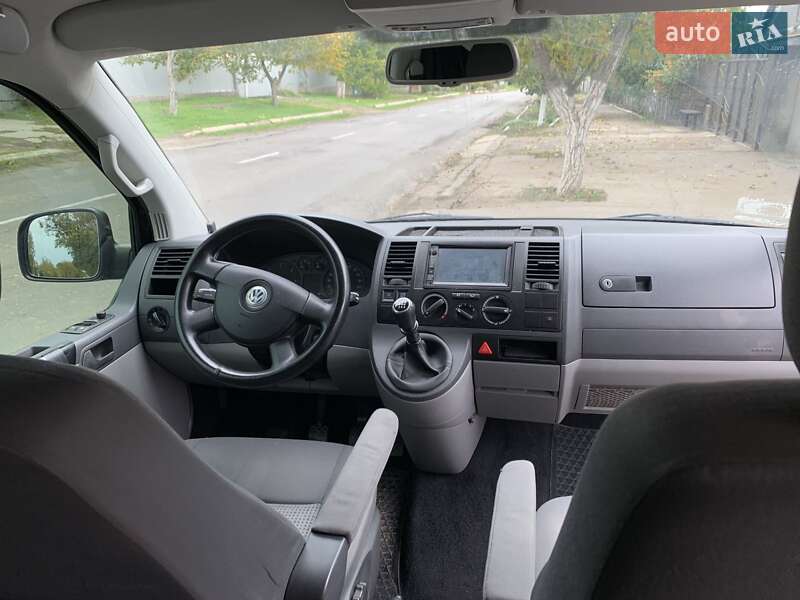 Мінівен Volkswagen Transporter 2009 в Білгороді-Дністровському фото 4 Мінівен Volkswagen Transporter 2009 в Білгороді-Дністровському