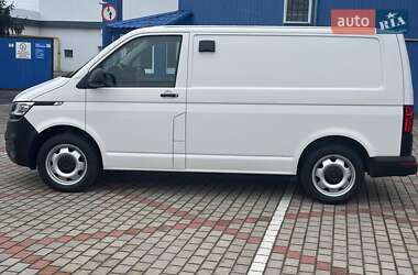 Грузовой фургон Volkswagen Transporter 2021 в 
