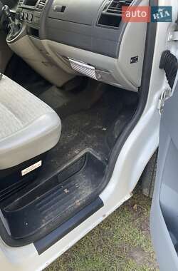 Мінівен Volkswagen Transporter 2011 в 