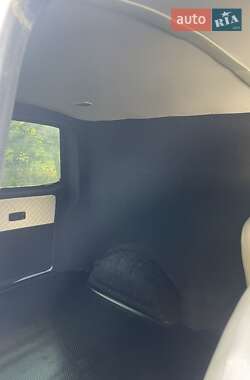Мінівен Volkswagen Transporter 2011 в 