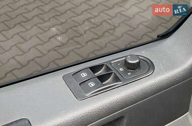 Грузовой фургон Volkswagen Transporter 2007 в 
