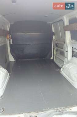 Вантажний фургон Volkswagen Transporter 2011 в 