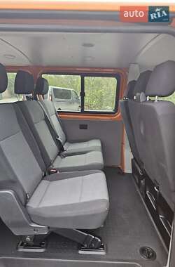 Минивэн Volkswagen Transporter 2018 в 