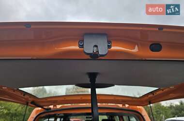 Минивэн Volkswagen Transporter 2018 в 