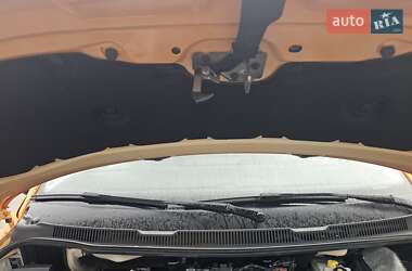 Минивэн Volkswagen Transporter 2018 в 