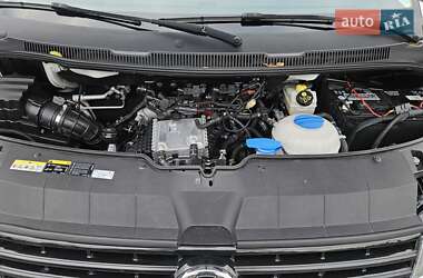 Грузовой фургон Volkswagen Transporter 2020 в 