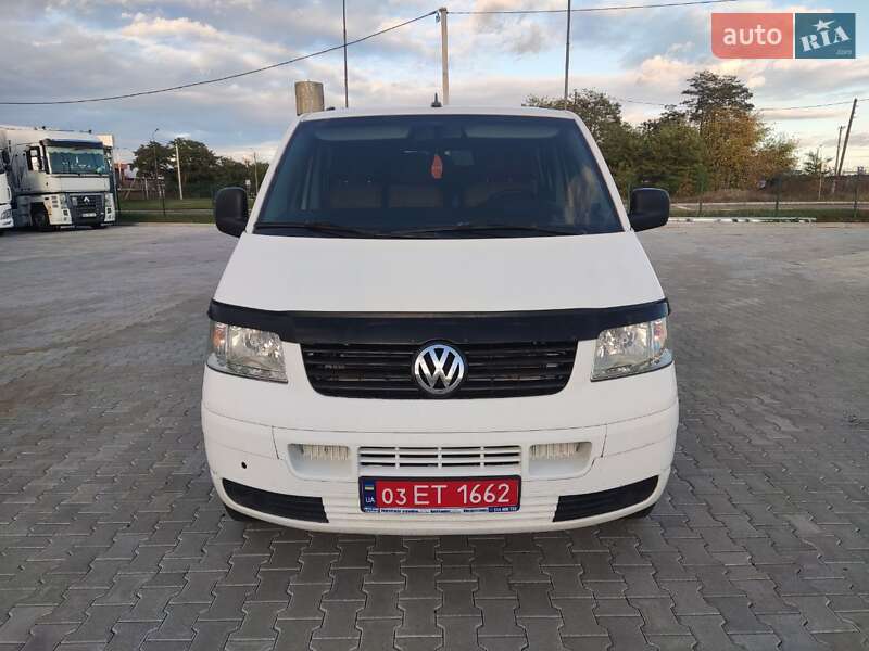 Мінівен Volkswagen Transporter 2007 в Сарнах