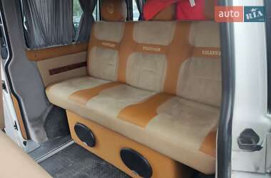 Минивэн Volkswagen Transporter 2007 в 