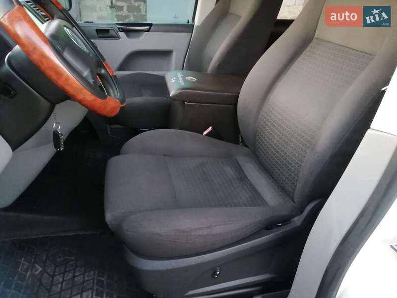 Минивэн Volkswagen Transporter 2006 в Запорожье