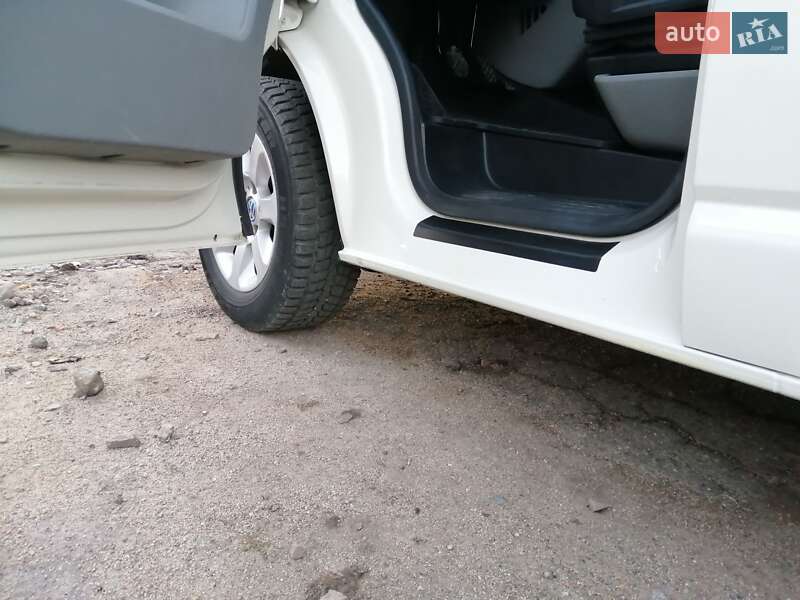 Минивэн Volkswagen Transporter 2006 в Запорожье
