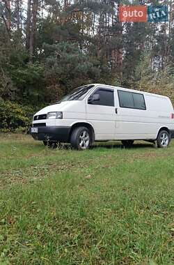Грузопассажирский фургон Volkswagen Transporter 2002 в Дубно