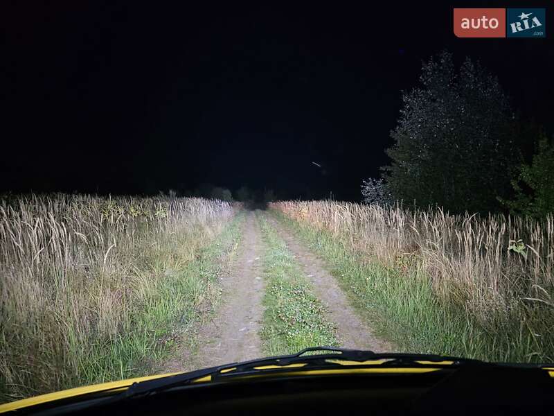 Минивэн Volkswagen Transporter 1999 в Киеве