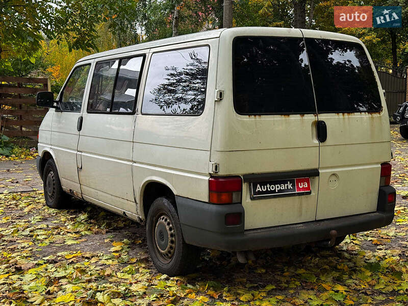 Минивэн Volkswagen Transporter 2001 в Киеве