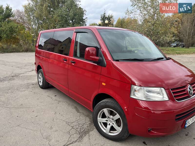 Минивэн Volkswagen Transporter 2007 в Жовкве