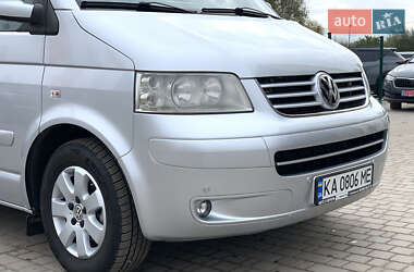 Минивэн Volkswagen Transporter 2009 в 