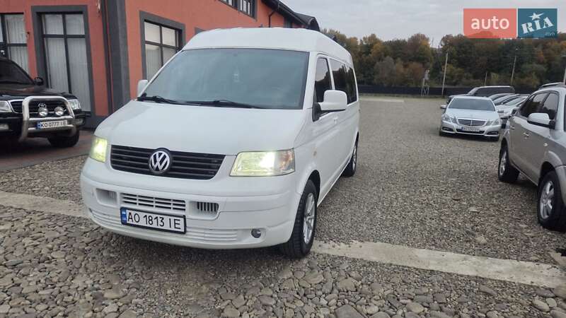 Мінівен Volkswagen Transporter 2005 в Тячеві