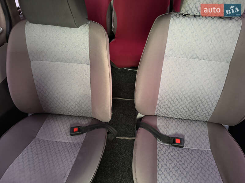 Минивэн Volkswagen Transporter 2008 в Чернигове фото 30 Минивэн Volkswagen Transporter 2008 в Чернигове