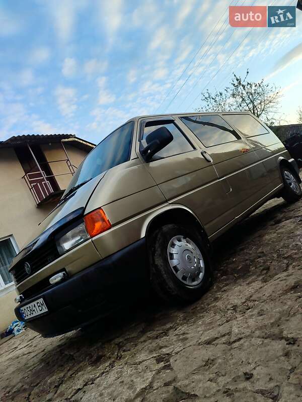 Минивэн Volkswagen Transporter 2001 в Борщеве