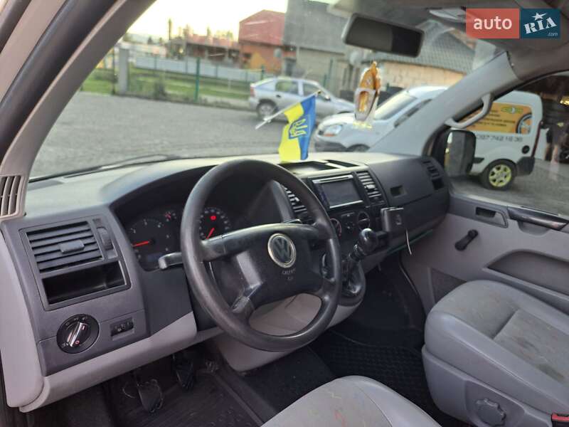 Микроавтобус Volkswagen Transporter 2004 в Тячеве фото 5 Микроавтобус Volkswagen Transporter 2004 в Тячеве