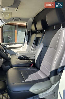 Вантажний фургон Volkswagen Transporter 2016 в 