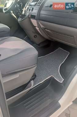 Минивэн Volkswagen Transporter 2008 в 