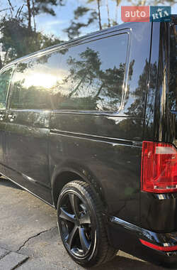 Минивэн Volkswagen Transporter 2017 в 
