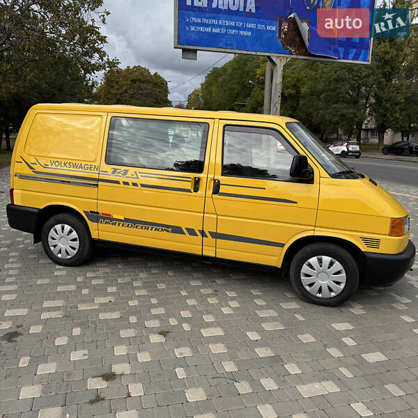 Минивэн Volkswagen Transporter 1999 в Одессе